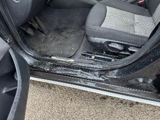 BMW X1 sDrive18i Executive BJ 2012 150.385 KM picture 7