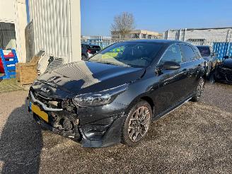 damaged passenger cars Kia Ceed 1.0 T-GDi GT-Line 2022/7