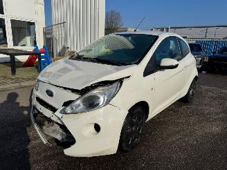 skadebil auto Ford Ka 1.2 Cool & Sound start/stop 2011/10