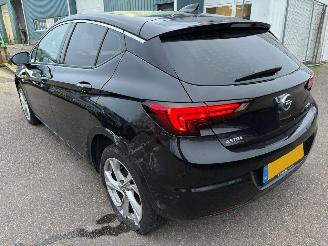 Opel Astra 1.4 Innovation picture 4