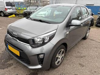skadebil auto Kia Picanto 1.0 DPi ComfortLine 2023/10