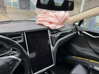 Tesla Model S 60 Base picture 10
