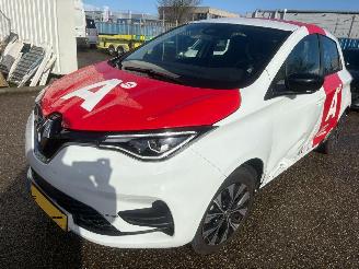 skadebil auto Renault Zoé R135 Evolution 52 kWh 2024/2