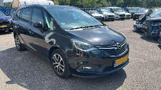 Opel Zafira Tourer picture 8