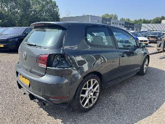 Volkswagen Golf 2.0 GTI picture 5