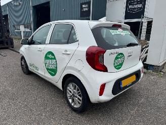 Kia Picanto 1.0 AUTOMAAT DPi DynamicLine picture 3