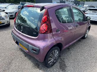 Peugeot 107 1.0 Access Accent picture 5