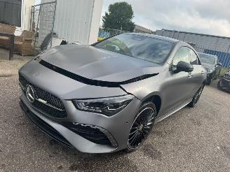 Vaurioauto  passenger cars Mercedes Cla-klasse 250 e Business Solution AMG 2025/8