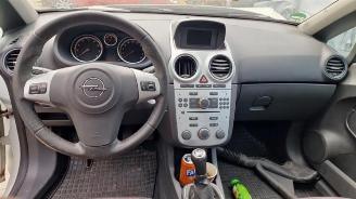 Opel Corsa Corsa D, Hatchback, 2006 / 2014 1.4 16V Twinport picture 11