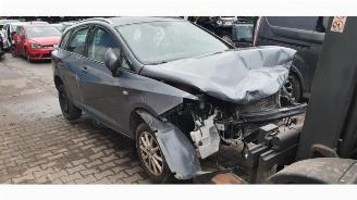 Auto da rottamare Seat Ibiza Ibiza ST (6J8), Combi, 2010 / 2016 1.0 EcoTSI 12V 2016/4