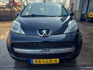 Coche siniestrado Peugeot 107 107, Hatchback, 2005 / 2014 1.0 12V 2010/5