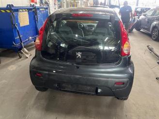 Auto da rottamare Peugeot 107 107, Hatchback, 2005 / 2014 1.0 12V 2007/3