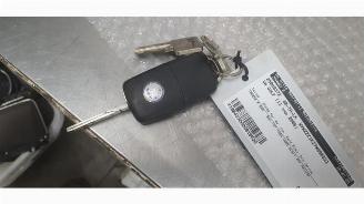 Coche siniestrado Volkswagen Golf Golf V (1K1), Hatchback, 2003 / 2010 2.0 GTI 16V FSI Turbo 2006/9