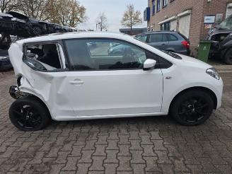 Volkswagen Up! Up! (121), Hatchback, 2011 1.0 12V 60 picture 9