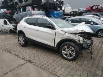 Purkuautot passenger cars Nissan Qashqai Qashqai (J11), SUV, 2013 1.2 DIG-T 16V 2015/4
