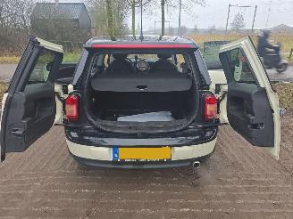 Mini Cooper CLUBMAN picture 7