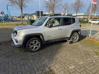 Vaurioauto  passenger cars Jeep Renegade RENEGADE 1.0 BENZINE 80000 KM DEFECT !!! 2018/12