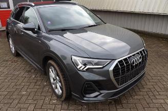 Coche siniestrado Audi Q3 Q3 (F3B), SUV, 2018 2.0 40 TFSI 16V Quattro 2019/5