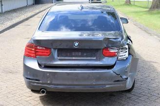 BMW 3-serie 3 serie (F30), Sedan, 2011 / 2018 320d 2.0 16V EfficientDynamicsEdition picture 4
