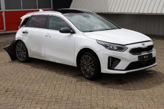 Autoverwertung Kia Cee d Ceed Sportswagon (CDF), Combi 5-drs, 2018 1.4 T-GDI 16V 2019/11