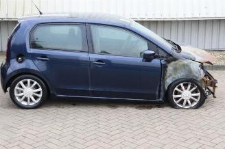 Salvage car Volkswagen Up! Up! (121), Hatchback, 2011 1.0 12V 60 2014/3