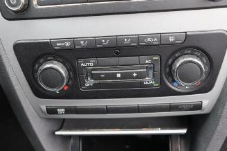 Skoda Octavia Octavia Combi (1Z5), Combi 5-drs, 2004 / 2013 1.6 TDI Greenline picture 13