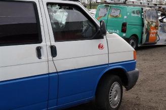Volkswagen Transporter Transporter/Caravelle T4, Bus, 1990 / 2003 2.4 D picture 24