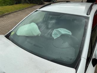 Renault Clio Clio IV Estate/Grandtour (7R), Combi 5-drs, 2012 / 2021 1.5 Energy dCi 90 FAP picture 29