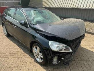 Auto da rottamare Volvo V-60 V60 I (FW/GW), Combi, 2010 / 2018 1.6 T3 16V 2012