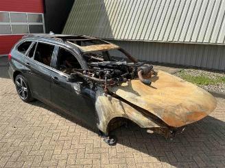 Vrakbiler auto BMW 3-serie 3 serie Touring (F31), Combi, 2012 / 2019 318d 2.0 16V 2013/11