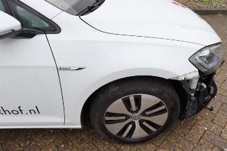 Volkswagen e-Golf Golf VII (AUA), Hatchback, 2012 / 2021 e-Golf picture 27