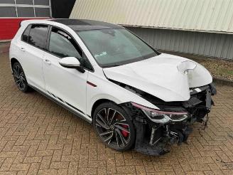 Vrakbiler auto Volkswagen Golf Golf VIII (CD1), Hatchback, 2019 2.0 GTI Clubsport 16V 2021/1