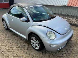 Uttjänta bilar auto Volkswagen New-beetle New Beetle (1Y7), Cabrio, 2002 / 2010 2.0 2003/4