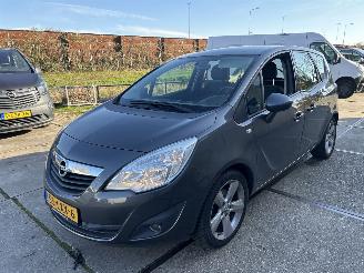 Schadeauto Opel Meriva 1.4 TURBO EDITION 2010/7