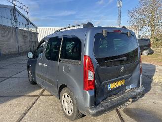 Peugeot Partner Tepee 1.6 XT picture 3