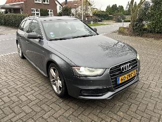skadebil auto Audi A4 Avant 1.8 TFSI QUATTRO S EDITION 2013/1