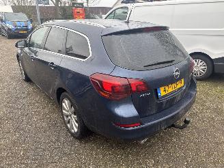 skadebil auto Opel Astra SPORTS TOURER 1.4  TURBO COSMO 2012/4