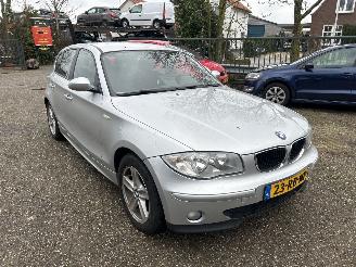  BMW 1-serie 116 I HIGH EXECUTIVE 2005/1