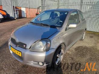 Vrakbiler auto Toyota Yaris Yaris (P1), Hatchback, 1999 / 2005 1.5 T Sport 16V VVT-i 2001/6