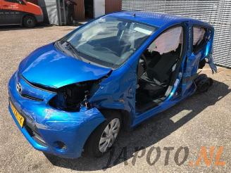 demontáž osobní automobily Toyota Aygo Aygo (B10), Hatchback, 2005 / 2014 1.0 12V VVT-i 2013/3