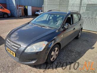 Auto da rottamare Kia Cee d Cee'd Sporty Wagon (EDF), Combi, 2007 / 2012 1.6 CVVT 16V 2008/1