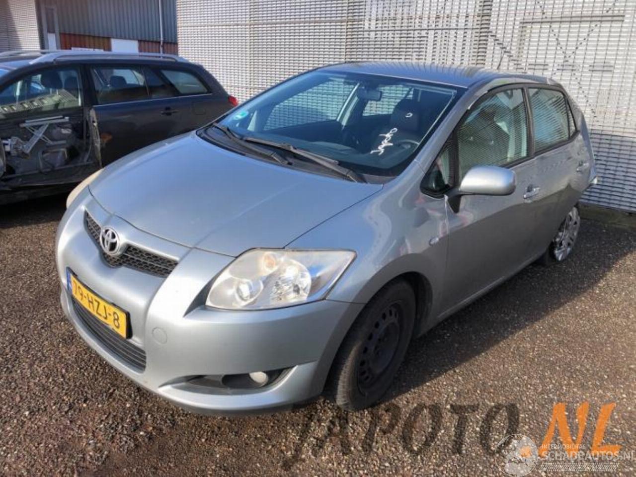 Toyota Auris Auris (E15), Hatchback, 2006 / 2012 1.6 Dual VVT-i 16V