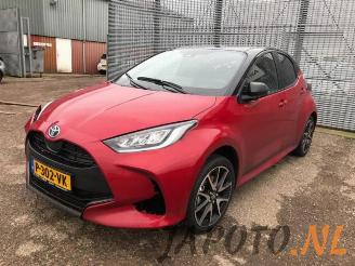 Salvage car Toyota Yaris Yaris IV (P21/PA1/PH1), Hatchback, 2020 1.5 12V Hybrid 2022/4