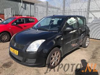 Auto da rottamare Suzuki Swift Swift (ZA/ZC/ZD1/2/3/9), Hatchback, 2005 / 2011 1.3 VVT 16V 2010/6