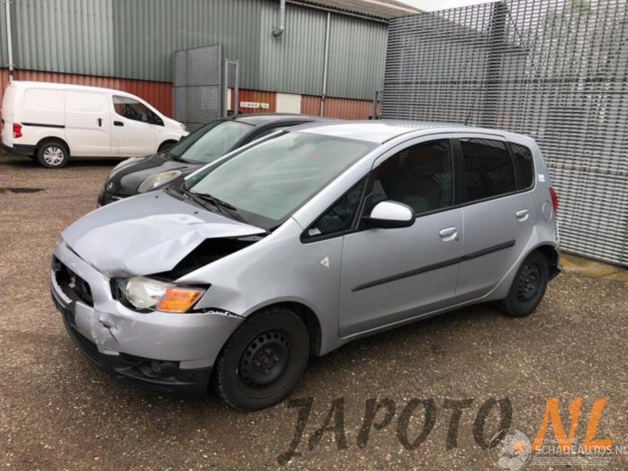 Mitsubishi Colt Colt (Z2/Z3), Hatchback, 2004 / 2012 1.3 16V