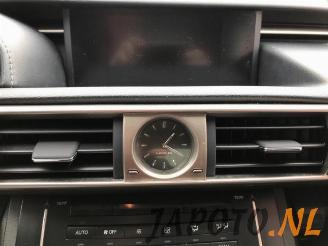 Lexus IS  picture 13