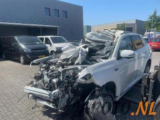 Auto da rottamare Mitsubishi Outlander Outlander (GF/GG), SUV, 2012 2.4 16V PHEV 4x4 2020/2
