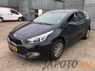 Auto da rottamare Kia Cee d Cee'd Sportswagon (JDC5), Combi, 2012 / 2018 1.6 GDI 16V 2015/2