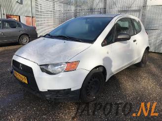 Vrakbiler auto Mitsubishi Colt Colt (Z2/Z3), Hatchback, 2004 / 2012 1.1 12V 2009/6