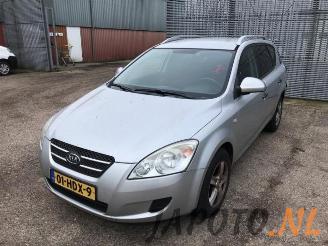 Autoverwertung Kia Cee d Cee'd Sporty Wagon (EDF), Combi, 2007 / 2012 1.4 16V 2008/10